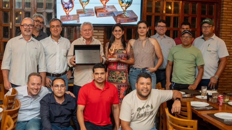 Premios Reproductor Ross 308 AP galardonan la excelencia en regiones Central-Oeste, Norte y Noreste de Brasil