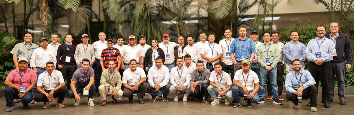 Vitali Alimentos PS team in Guatemala 